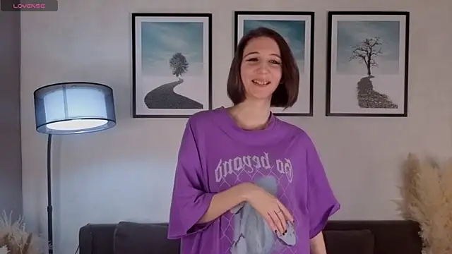 Snapshot of EnaFabiano chatting on 01.12.26 EnaFabiano online show from 01.12.26