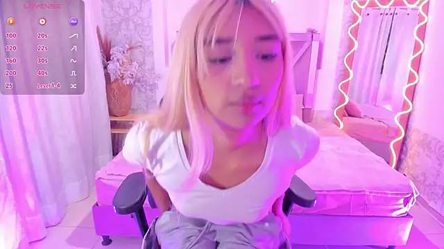 IRINA TAY1 online show from 04.18.26