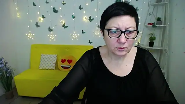 EmilyL0ve online show from 02.21.26