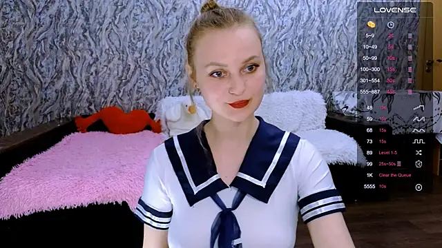 Chloe muar online show from 05.10.26