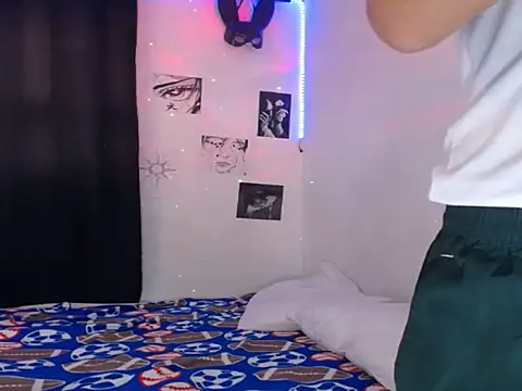 Snapshot of YourSecretCraving chatting on 03.01.26 YourSecretCraving online show from 03.01.26