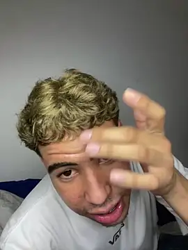 lzinho9153 online show from 03.06.26