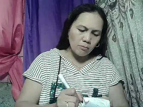 prettymomma24xx online show from 05.09.26