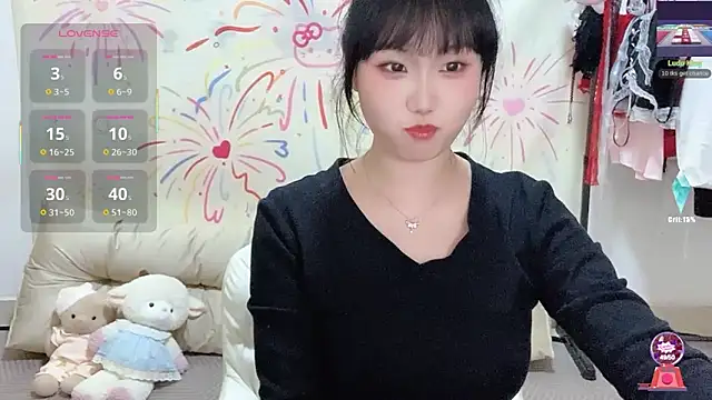 xiaoguai99 online show from 04.12.26