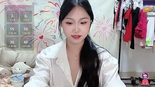 xiaoguai99 online show from 04.16.26