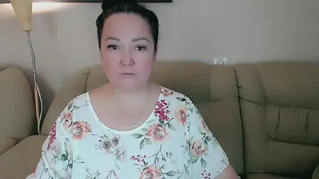 infinity loveliness online show from 10.16.25