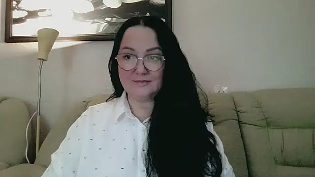 infinity loveliness online show from 04.05.26