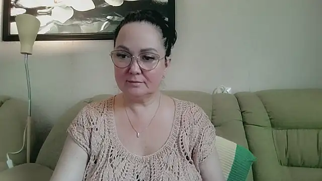 Snapshot of infinity_loveliness chatting on 06.25.26 infinity loveliness online show from 06.25.26