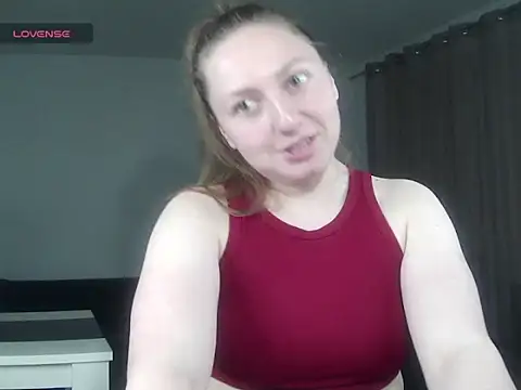 Snapshot of KittyAda1212 chatting on 04.05.26 KittyAda1212 online show from 04.05.26