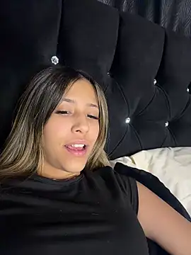 vicky bass  online show from 03.27.26