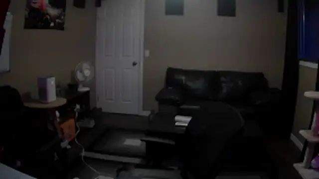 Snapshot of skateboardskate chatting on 01.10.26 skateboardskate online show from 01.10.26