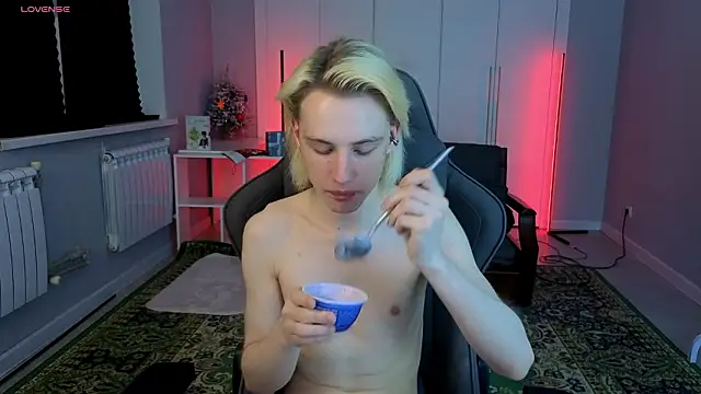 lucidangelok1 online show from 03.24.26