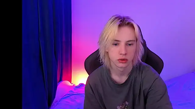 lucidangelok1 online show from 04.08.26