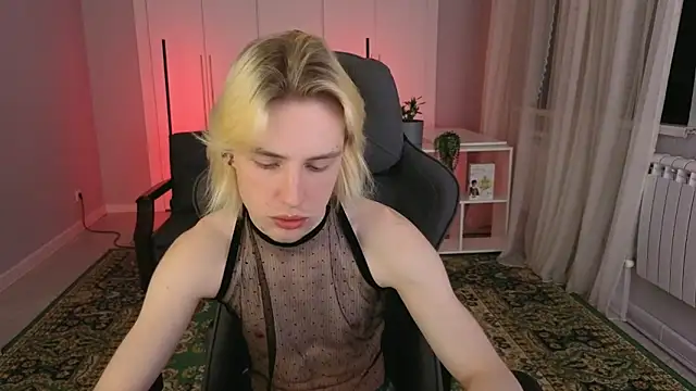 lucidangelok1 online show from 05.05.26