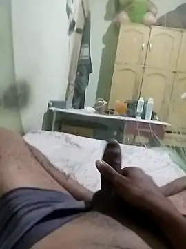 Snapshot of Novinhoxxx chatting on 02.24.26 Novinhoxxx online show from 02.24.26