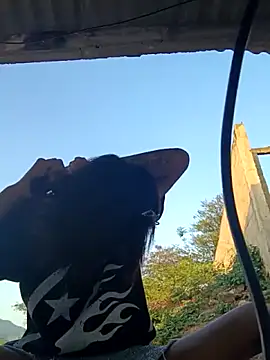 lucy sluppy hard online show from 03.02.26