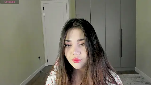 Snapshot of Aiko_mainee chatting on 01.12.26 Aiko mainee online show from 01.12.26