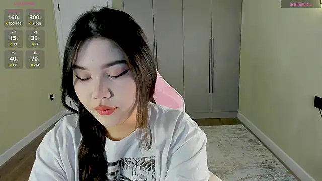 Snapshot of Aiko_mainee chatting on 01.14.26 Aiko mainee online show from 01.14.26