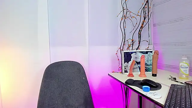 Sue blue online show from 04.11.26