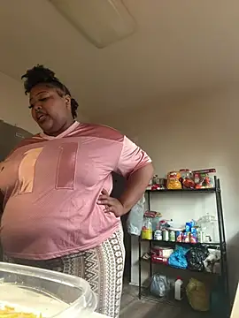 Chocolatebunnyxx96 online show from 04.15.26