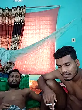 Snapshot of soft_couple778 chatting on 04.04.26 soft couple778 online show from 04.04.26