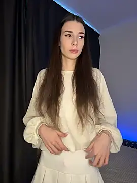 LaineTop1 online show from 01.14.26