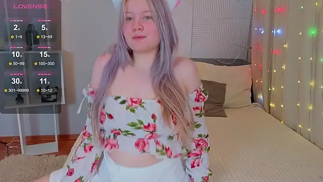 PinkyYoungPie online show from 01.13.26