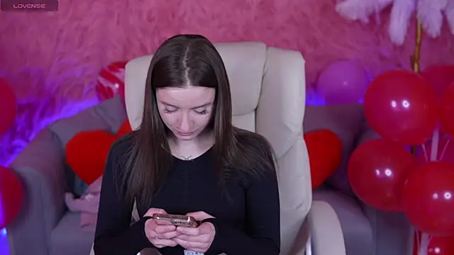 Snapshot of AlexaFleur chatting on 02.06.26 AlexaFleur online show from 02.06.26