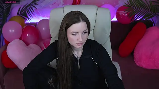 Snapshot of AlexaFleur chatting on 02.14.26 AlexaFleur online show from 02.14.26