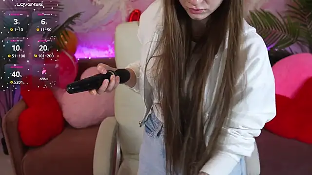 Snapshot of AlexaFleur chatting on 02.17.26 AlexaFleur online show from 02.17.26