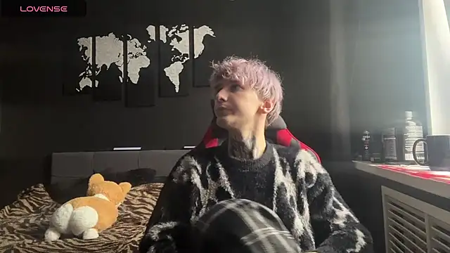 Snapshot of Mastur_Bister chatting on 01.08.26 Mastur Bister online show from 01.08.26