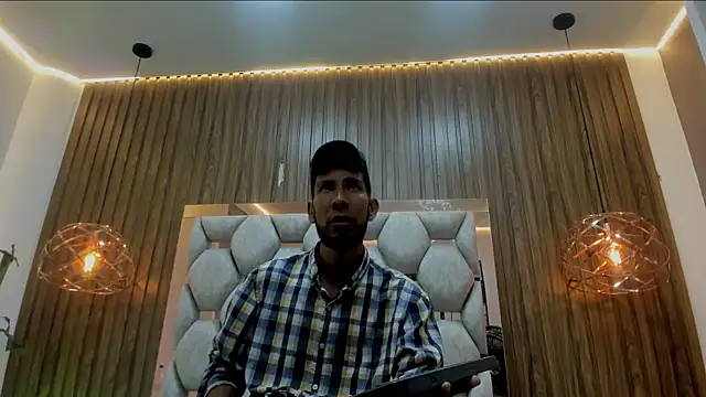 Snapshot of james__walsh chatting on 02.20.26 james walsh online show from 02.20.26