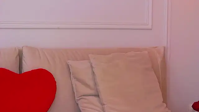 AriannaRuss online show from 03.31.26