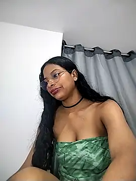 KATALINA SANTANA  online show from 03.21.26