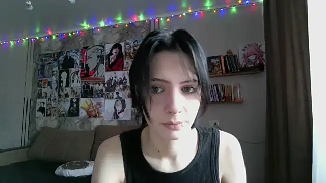 Snapshot of LxayBloom chatting on 01.12.26 LxayBloom online show from 01.12.26