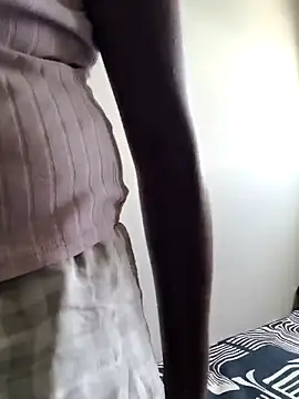 Snapshot of princess-boobz chatting on 02.18.26 princess-boobz online show from 02.18.26