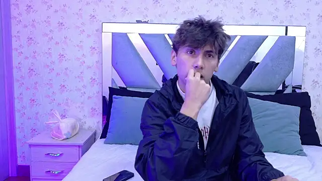 Liam Noxx online show from 02.18.26