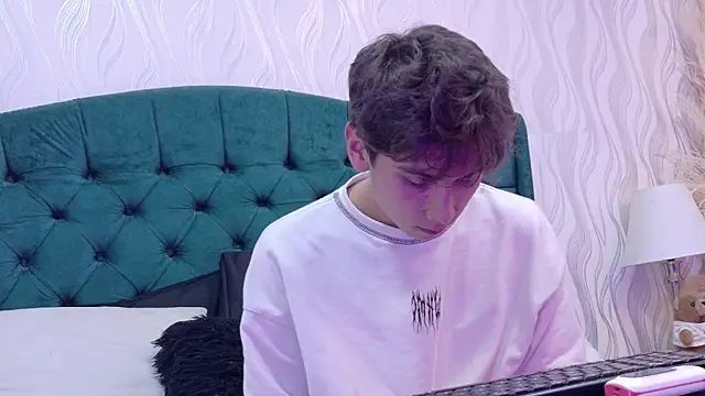 Liam Noxx online show from 02.23.26