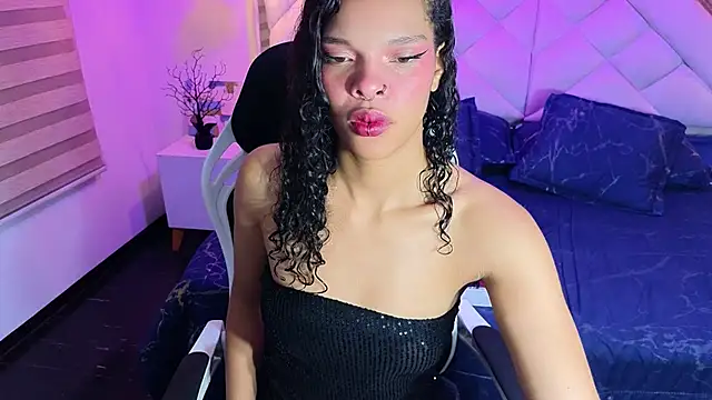 Snapshot of mia_gatesvg chatting on 01.11.26 mia gatesvg online show from 01.11.26