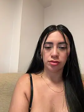 nataliia queen  online show from 06.06.26