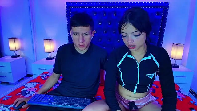 Snapshot of Vero_and_stive chatting on 02.28.26 Vero and stive online show from 02.28.26