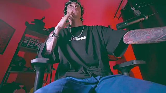Olliver   y online show from 07.12.26