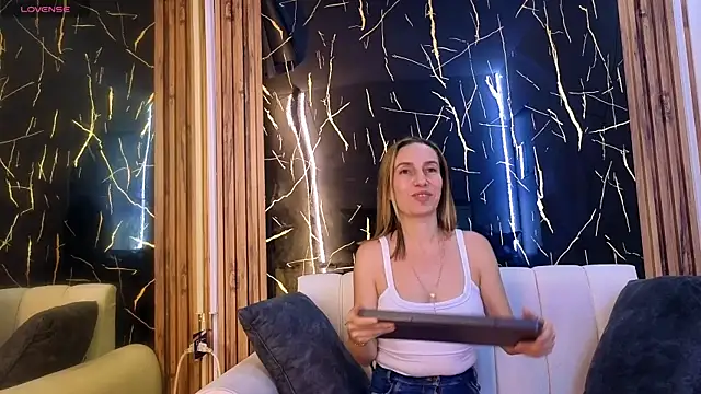 Starlight Mature aws online show from 07.13.26