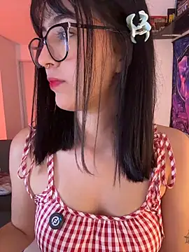 HinaSweet online show from 04.17.26