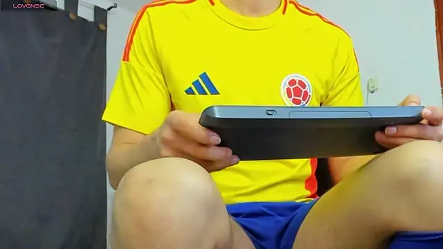 camilo model online show from 04.03.26