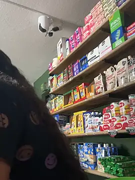 Snapshot of lannabellx chatting on 02.02.26 lannabellx online show from 02.02.26