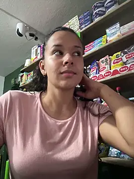 Snapshot of lannabellx chatting on 02.09.26 lannabellx online show from 02.09.26