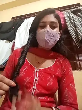 Snapshot of queenneha69 chatting on 05.03.26 queenneha69 online show from 05.03.26