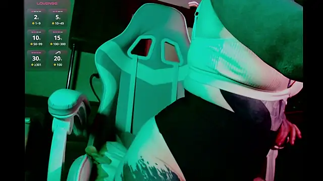 Gloomy Suemi online show from 04.09.26