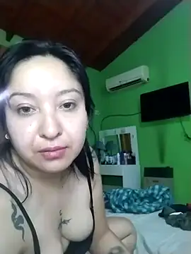 Snapshot of Johanna100718 chatting on 01.13.26 Johanna100718 online show from 01.13.26